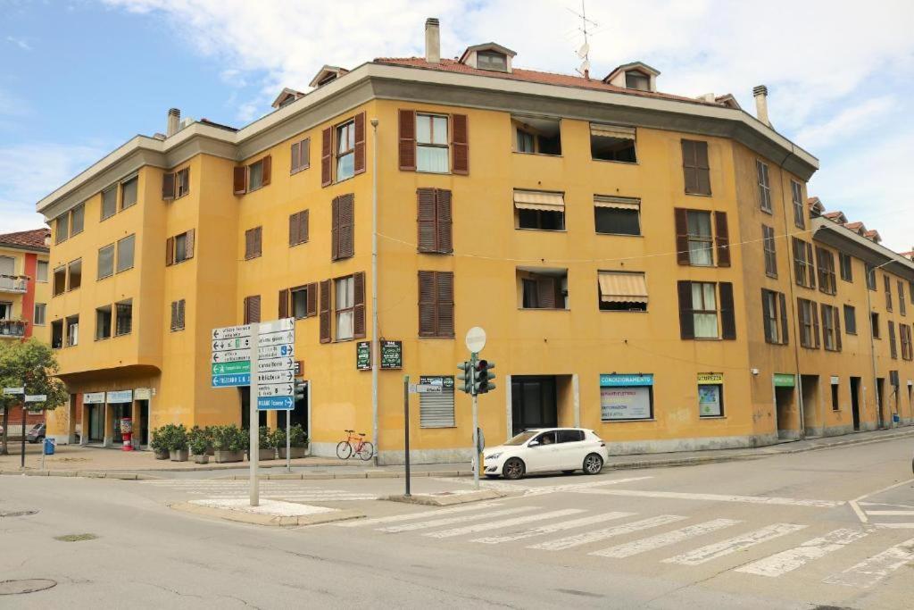 Attico In Corsico Lejlighed Eksteriør billede